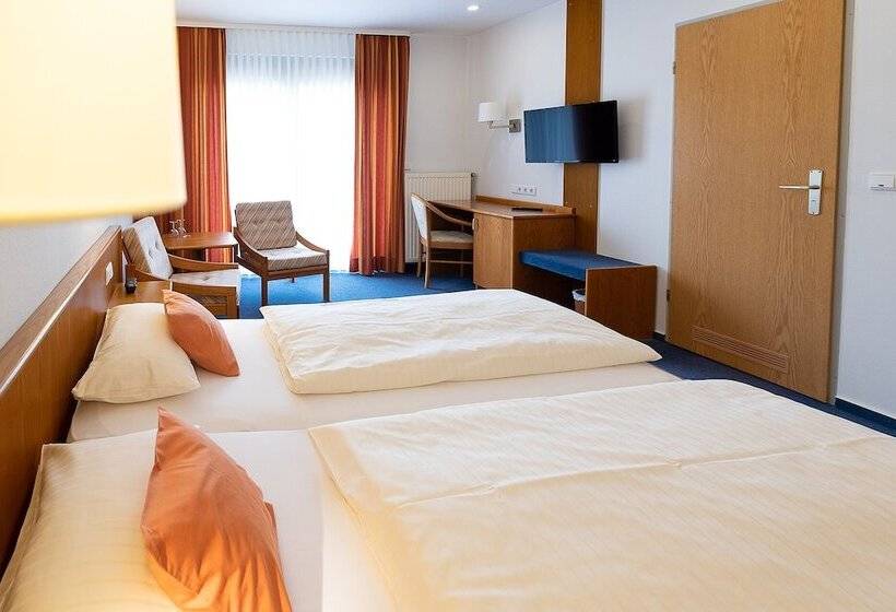 コンフォートルーム, Am Steinberg