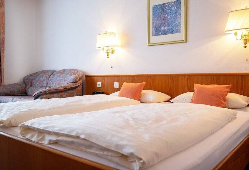 コンフォートトリプルルーム, Am Steinberg