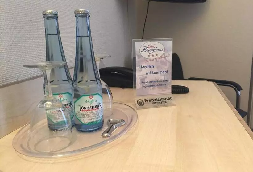 スタンダードシングルルーム, Burgklause