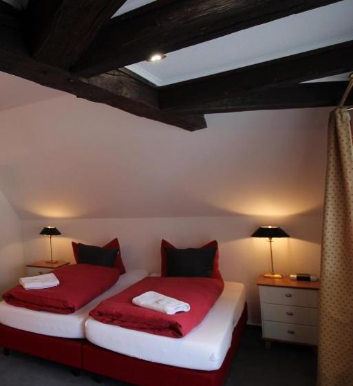 غرفة كومفورت, Garni Zur Linde