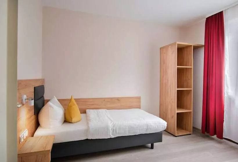 Standard Yhden Hengen Huone, Gute Hoffnung Pforzheim