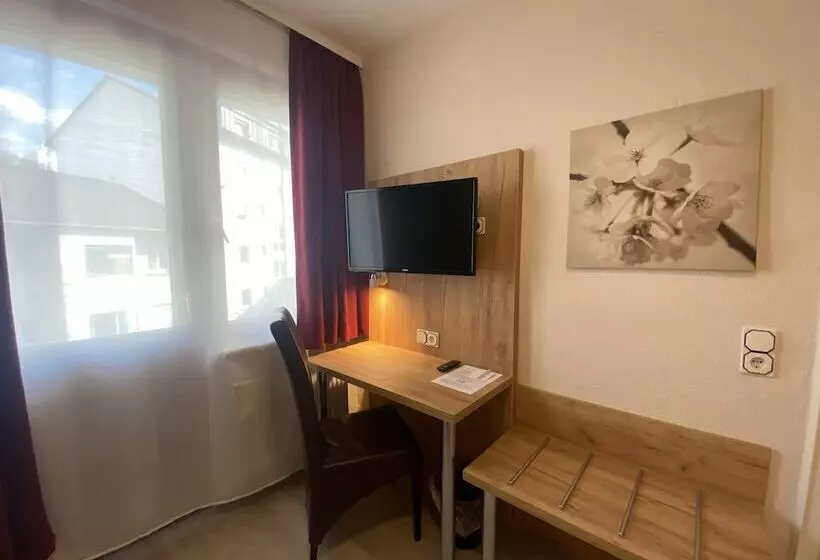 Standard Yhden Hengen Huone, Gute Hoffnung Pforzheim