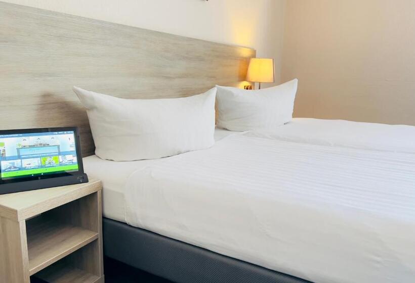 スタンダードトリプルルーム, Gute Hoffnung Pforzheim