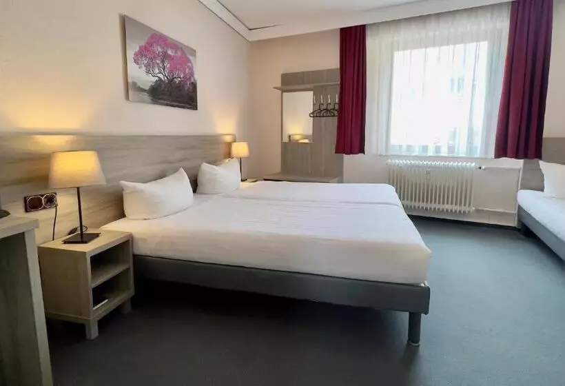 Standard Kolmen Hengen Huone, Gute Hoffnung Pforzheim