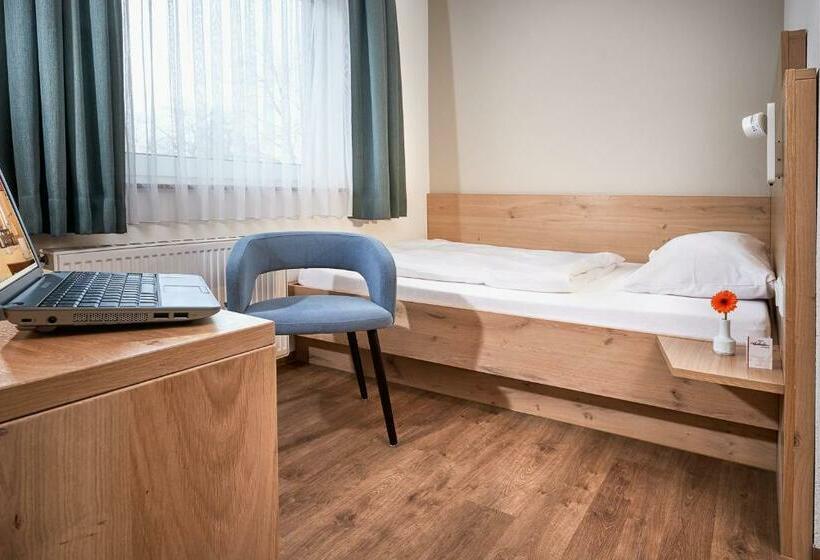 スタンダードシングルルーム, Heuboden