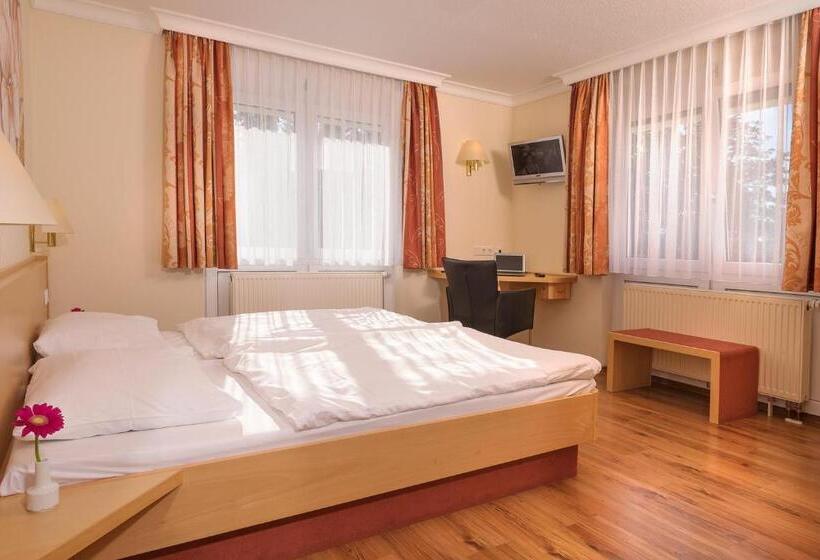 スタンダードルーム, Heuboden