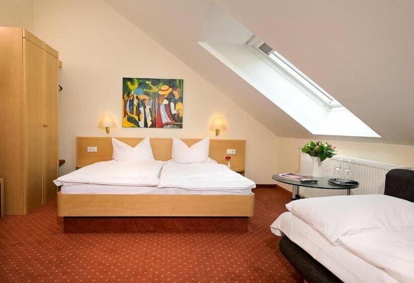 スタンダードルーム, Heuboden