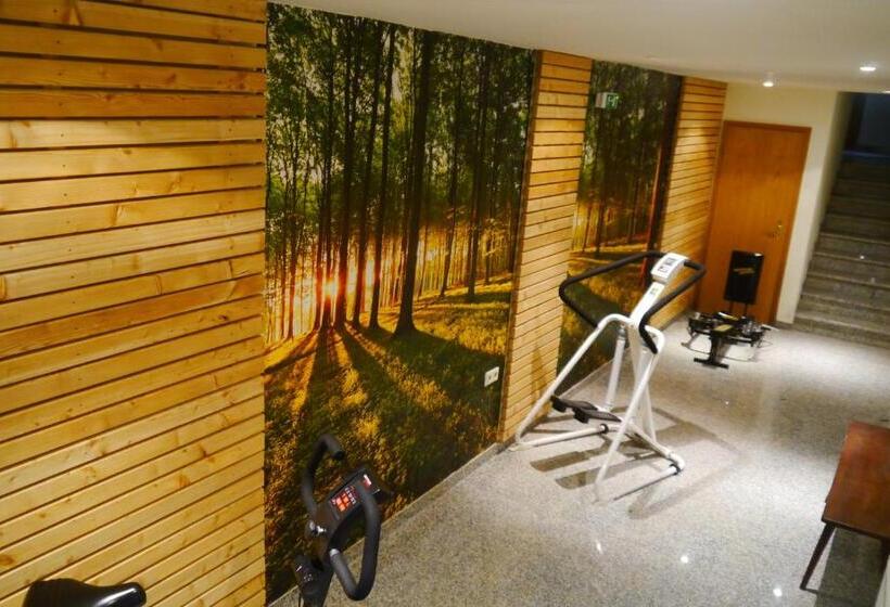 标准单人间, Linde Pfalz