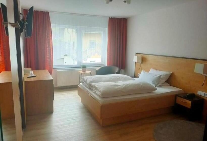 غرفة إقتصادية, Lowen By Mastiff