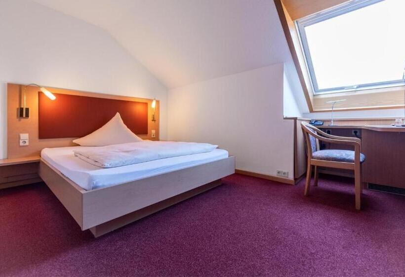 Quarto standart individual, Phönix