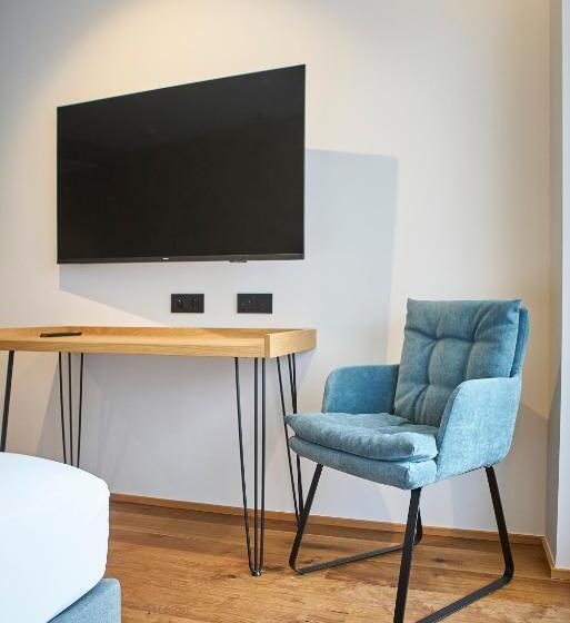 חדר סטנדרט, Reiler Hof