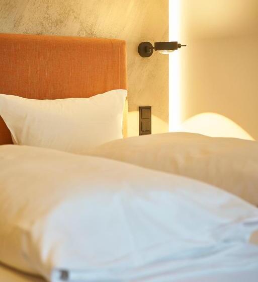 חדר סטנדרט, Reiler Hof