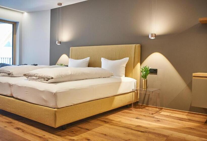 חדר סטנדרט, Reiler Hof