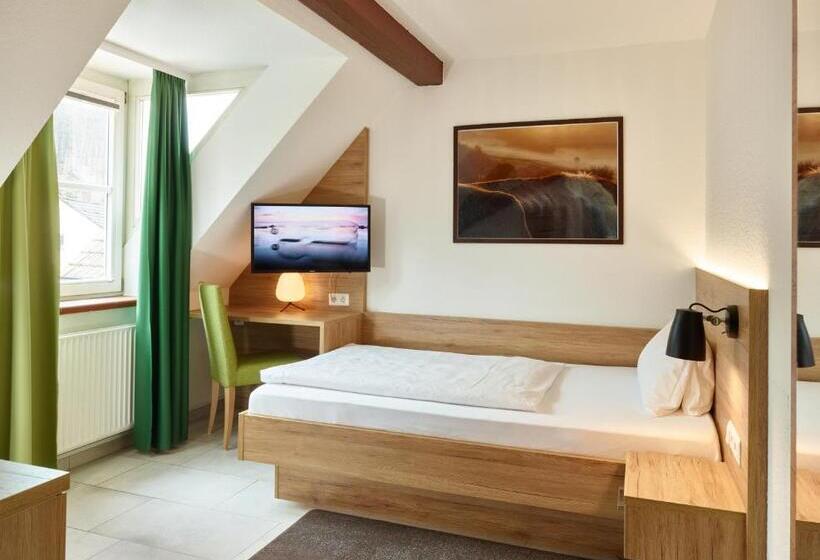 Номер Стандарт Индивидуальный, & Restaurant Burgschänke