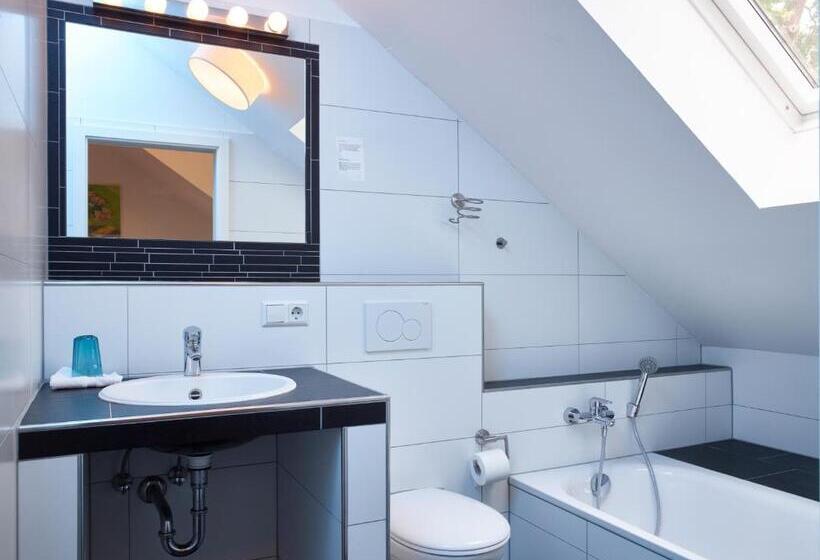 Номер Стандарт, & Restaurant Burgschänke