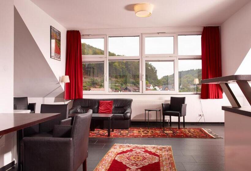 Номер Стандарт Трехместный, & Restaurant Burgschänke