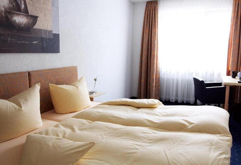 스탠다드 룸, Restaurant Engel