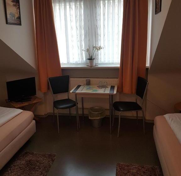 Номер Economy, Schweizer Stubb