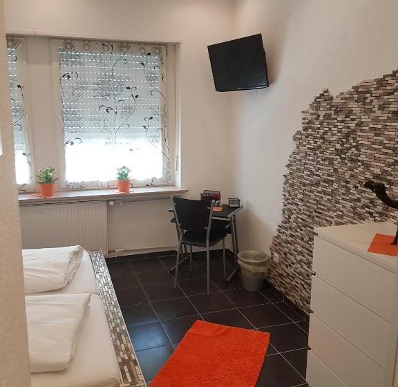 Номер Стандарт, Schweizer Stubb