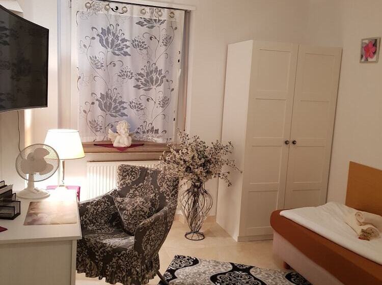 Номер Стандарт Индивидуальный, Schweizer Stubb