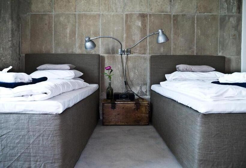 수피리어 룸, Speicher7