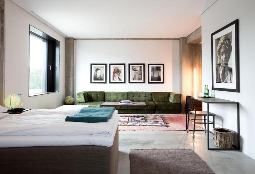 수피리어 룸, Speicher7