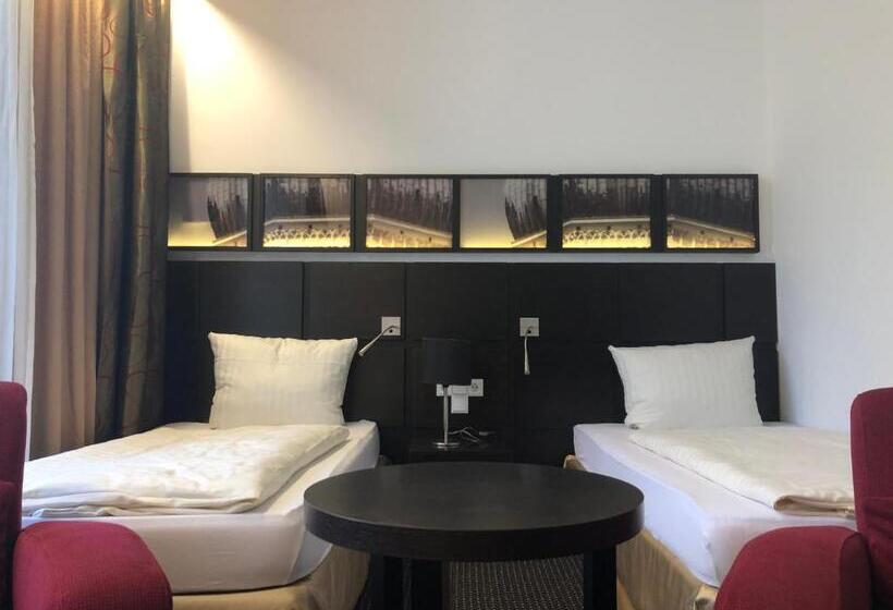 Номер Стандарт, Wald