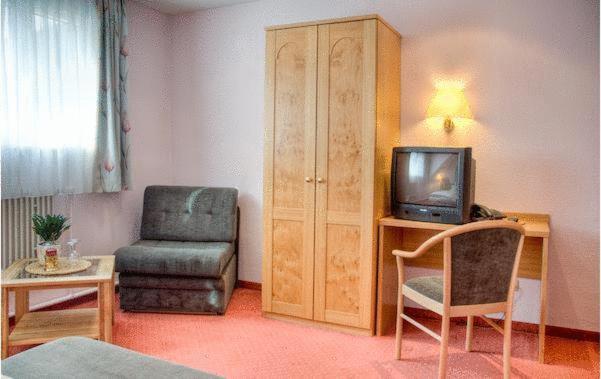 Номер Стандарт, Zur Alten Brücke