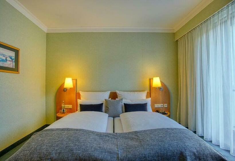 컴포트 룸, Kischers Landhaus