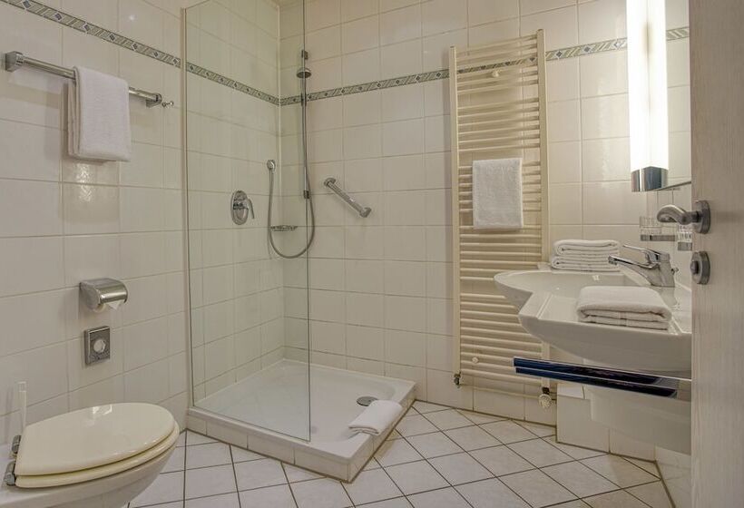 컴포트 룸, Kischers Landhaus