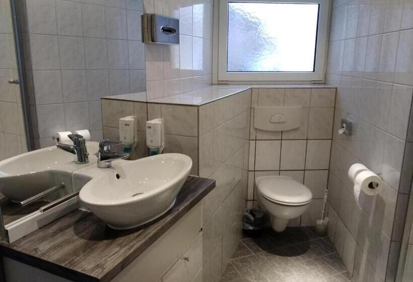 Standard Yhden Hengen Huone, Wasserturm Hotel Mannheim