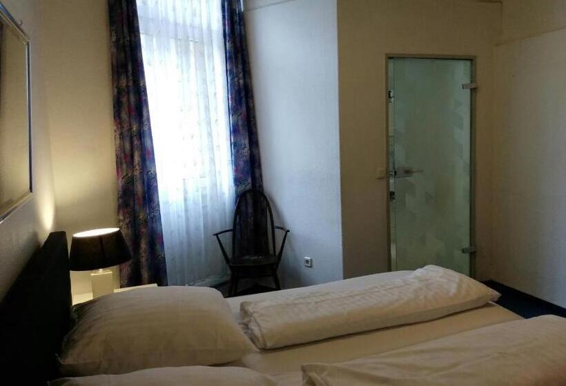 Standard-huone, Wasserturm Hotel Mannheim