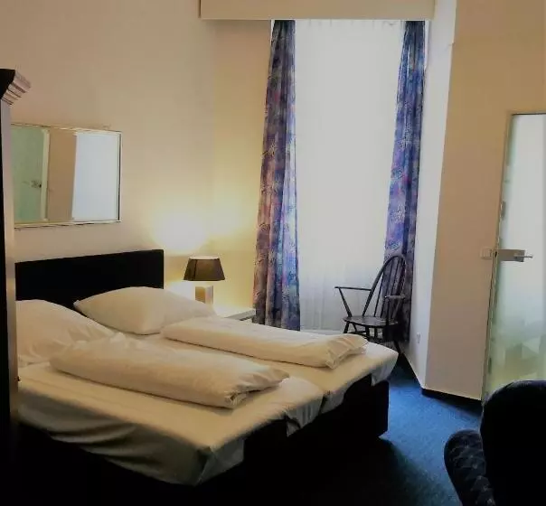 スタンダードルーム, Wasserturm Hotel Mannheim