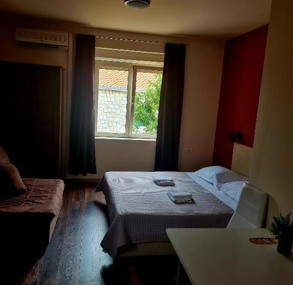 إستوديو قياسى, Beach Villa Bozikovic