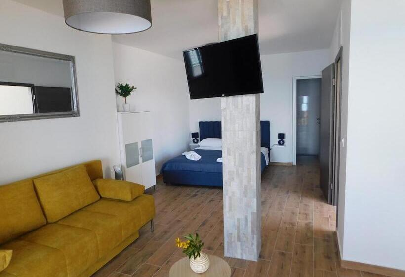 إستوديو ديلوكس, Beach Villa Bozikovic