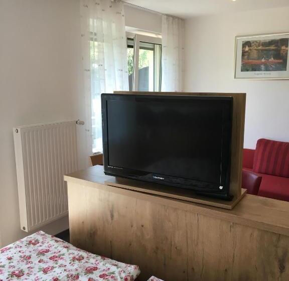 חדר סטנדרט לשלושה, Pension Nocksteinblick