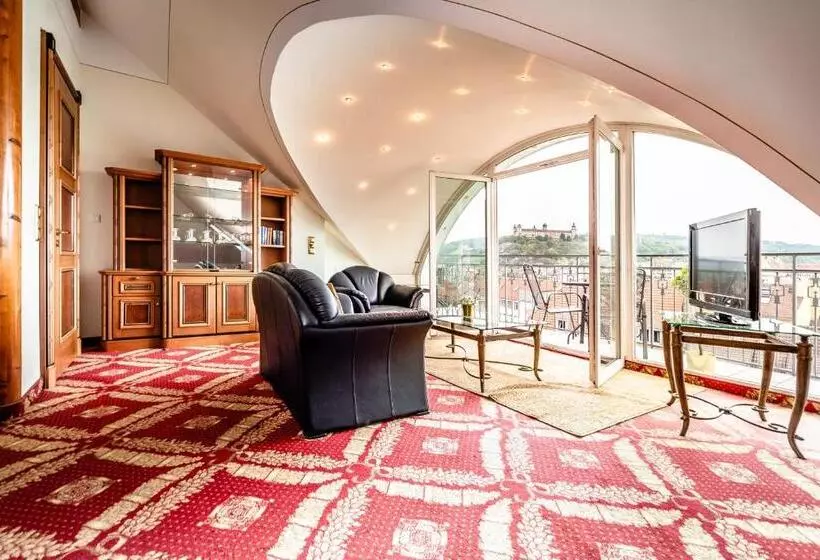 デラックススイート, Das V Evert Hotel Am Congress Centrum Würzburg