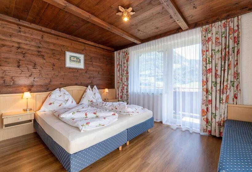 غرفة ديلوكس مزودة بشرفة, Ganzenhubhof