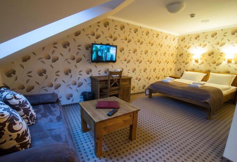 Семейный Номер, Biathlon Sport & Spa