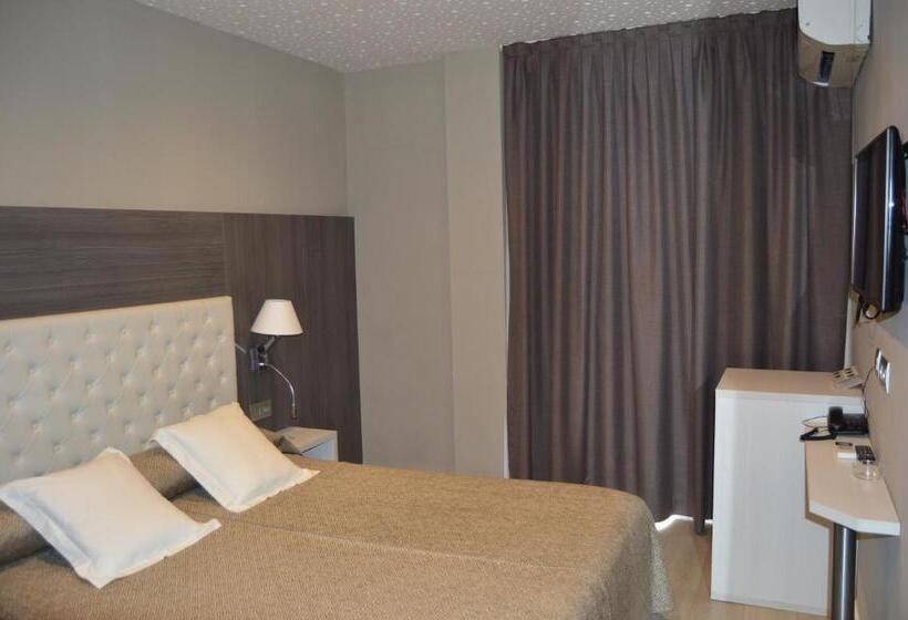 スーペリアールーム, Ciutadella