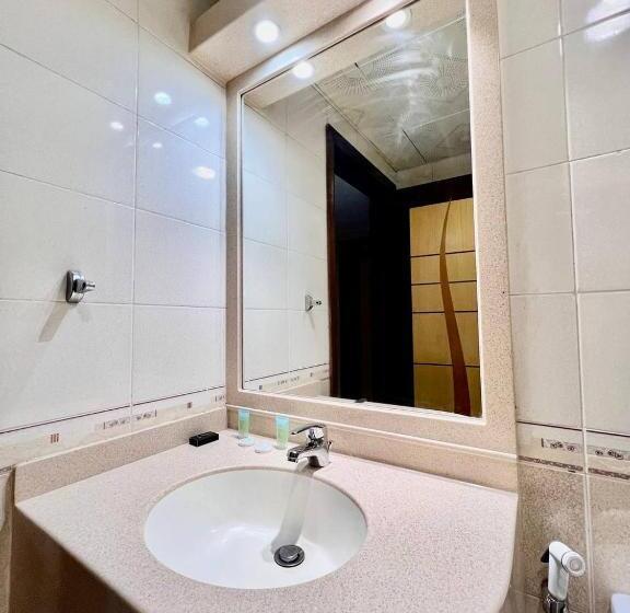 스탠다드 룸 킹사이즈 침대, Dream Palace