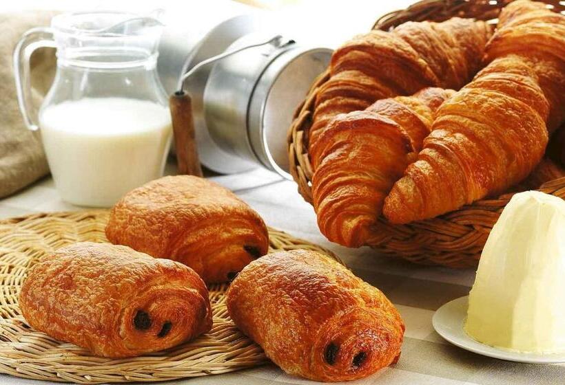 스탠다드 룸 킹사이즈 침대, Dream Palace