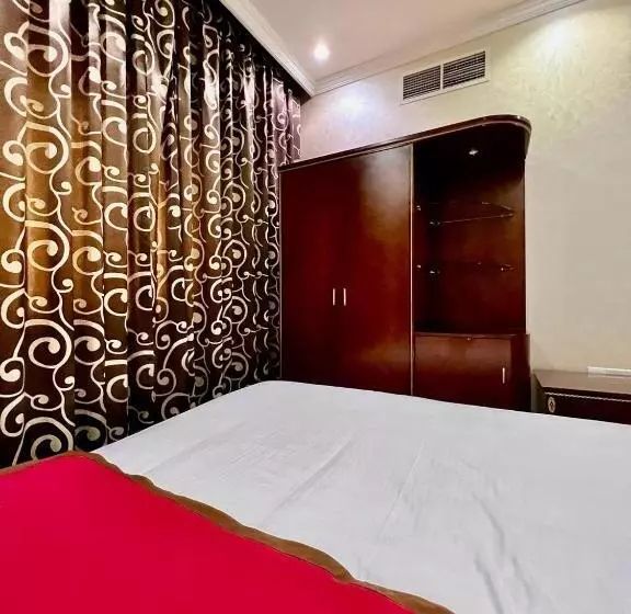 اتاق لوکس با تخت بزرگ, Dream Palace