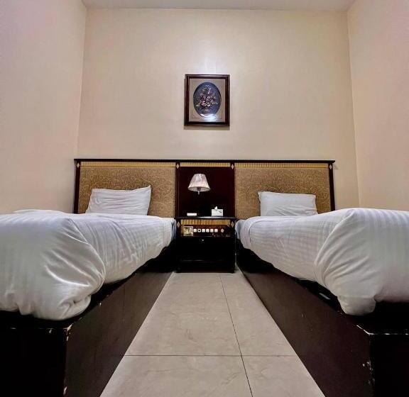 수피리어 룸, Dream Palace