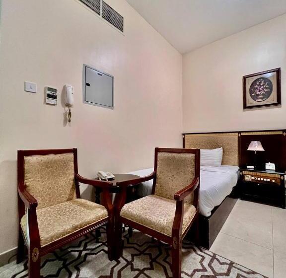 수피리어 룸, Dream Palace