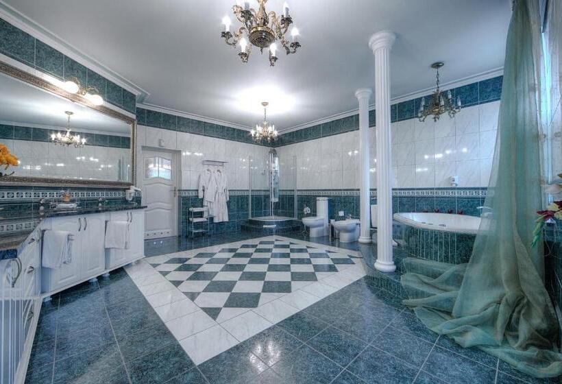 带1个卧室的豪华公寓, Dworek Hetmanski