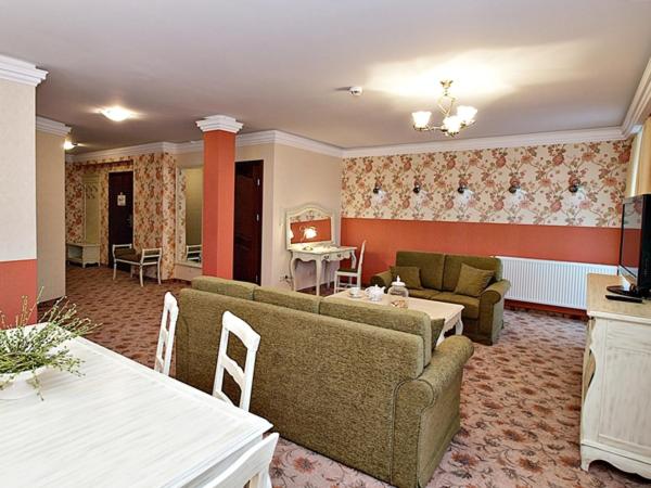 침실 2개 아파트, Fajkier