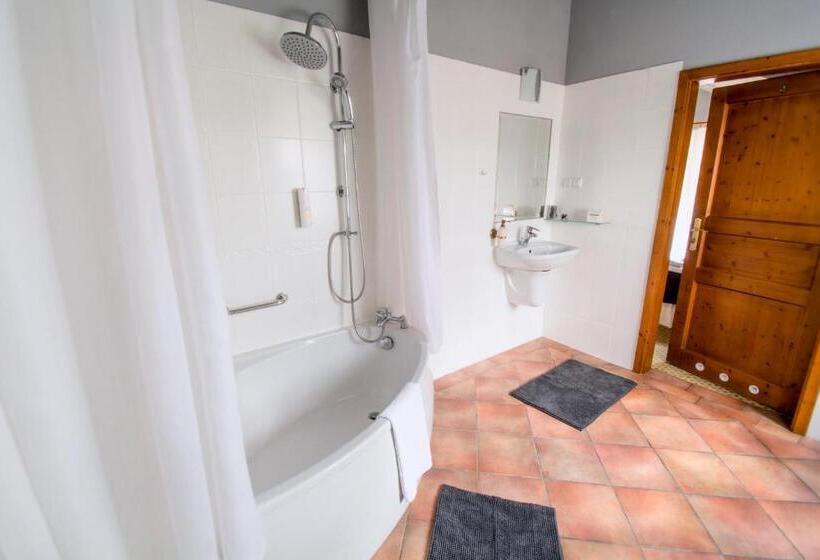 스탠다드 룸, Garden