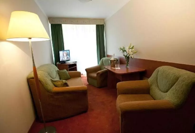 Huoneisto 1 Makuuhuone, Jantar Medical Spa