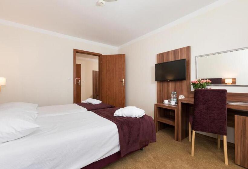 Номер Deluxe с Балконом, Jantar Medical Spa